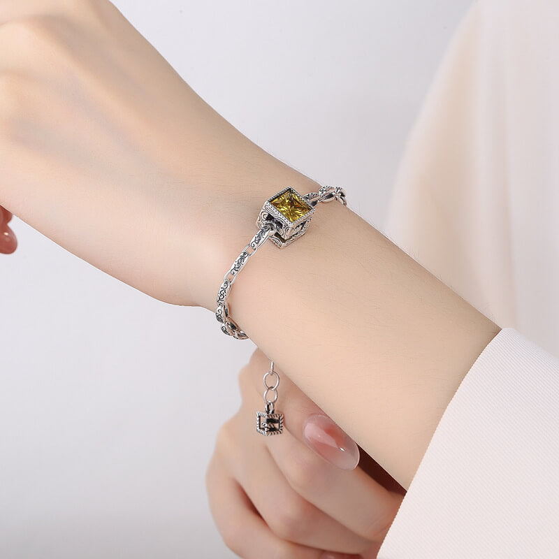 S925 letter G cube bracelet